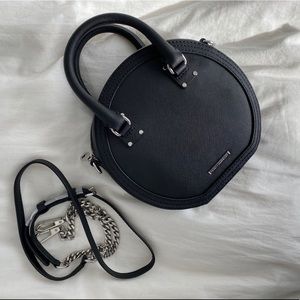 Bree circle bag